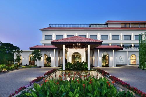 Nedumbassery Hotel | Discover Port Muziris: A 5-Star Oceanfront Retreat
