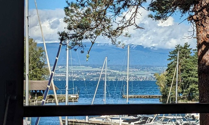 Thonon-les-Bains Apartment | Port Ripaille, Appartement Deux Pièces, Tout Confort