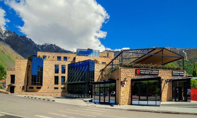 Stepantsminda Hotel | Discover Porta Caucasia Kazbegi: Family-Friendly Retreat