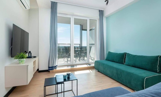 Dziwnowek Apartment | Cozy Studio Porta Mare 283 with Balcony, Steps to Beach