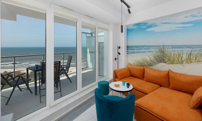 Dziwnowek Apartment | Seaside Serenity at Porta Mare with Family-Friendly Amenities