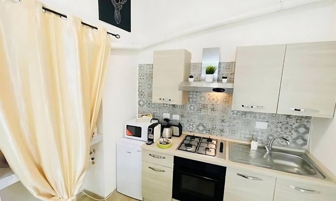 Barriera di Milano Apartment | (Porta Palazzo 15 Min) - Suite with Netfix & wi-F