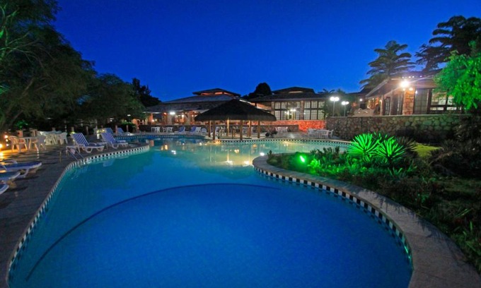 Lencois Hotel | Welcoming Portal Lençóis: Pool, Hot Tub & Family-Friendly