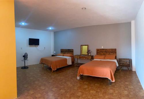 Jalpan de Serra Apartment | Portal Malila: Family and Pet-Friendly Retreat Awaits