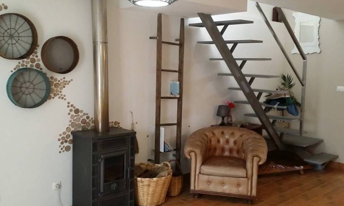 Ossela Villa | Cozy Porto Carreiro House: Ocean View & Spa Retreat