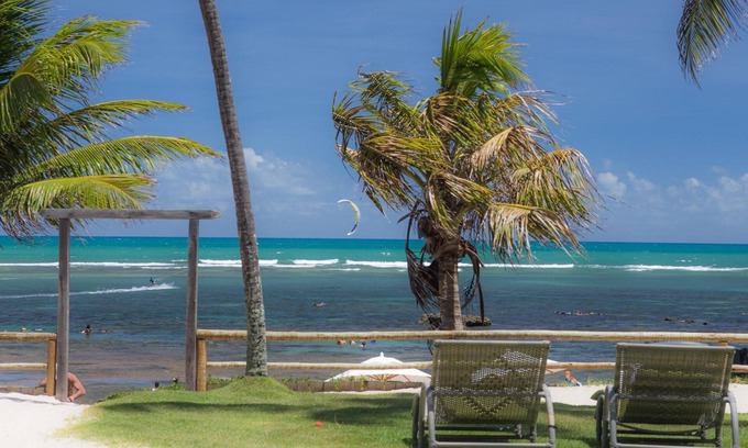 Praia do Forte Hotel | Discover Porto da Lua: Top-Rated Hotel with Spa & Dining