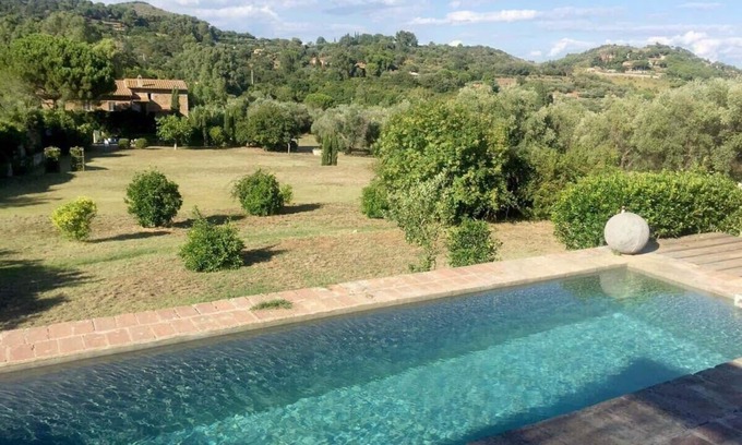 Porto Ercole Villa | Discover Porto Ercole: Chic 18th Century Villa with Ocean View