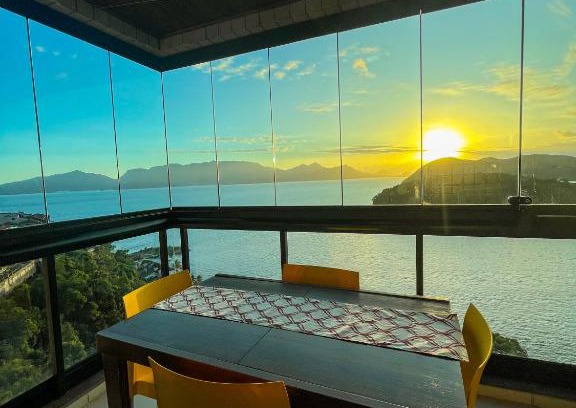 Angra dos Reis Apartment | Panoramic Oceanview at Porto Real Resort - 4 Star Escape