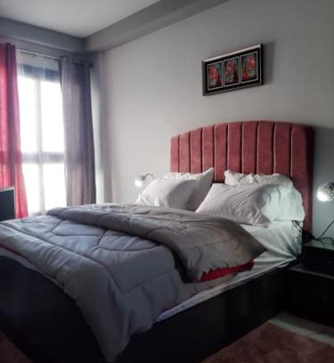 Al-Manasrah Apartment | Experience Porto Said: Oceanfront Bliss with Top Amenities