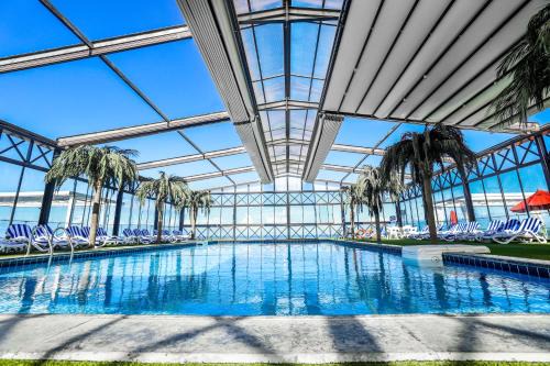 Al-Manasrah Hotel | Relaxing Porto Said Resort & Spa with Oceanfront Amenities