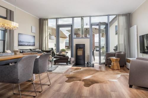 Heiligenhafen House | Exceptional Portobello Stay at Willem und Konsorten