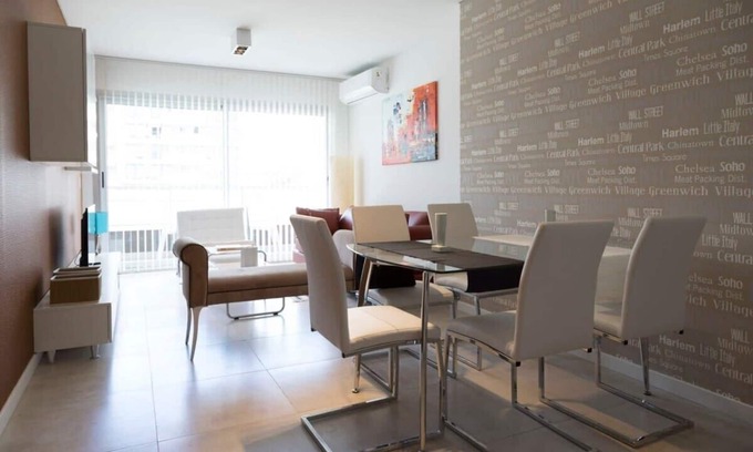 Colegiales Apartment | Trendy 2 BR Portobello Road in Vibrant Palermo Hollywood