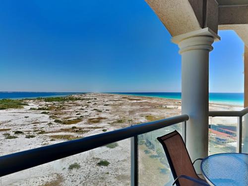 Pensacola Beach Apartment | Experience Unmatched Comfort at Port21002 with Ocean Views