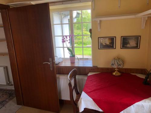 Enniskillen Ski Chalet | Ports Chalet