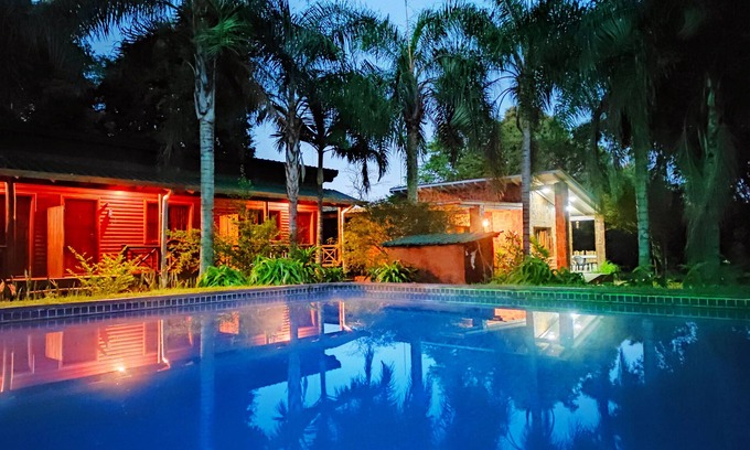Zona Granja Hotel | Relax at Posada 21 Oranges: Pool, Spa & Family-Friendly