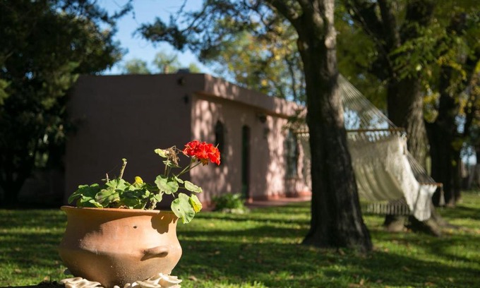 San Antonio de Areco Hotel | Pet-Friendly Stay at Posada Don Salvador with Pool Access