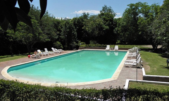 La Falda Hotel | Discover Posada La Campiña: Family-Friendly with Pool & Hot Tub