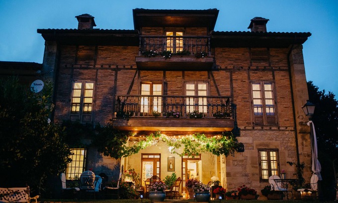 Helguera Hotel | Exceptional Stay at Posada La Cotía: Spa & Breakfast Included