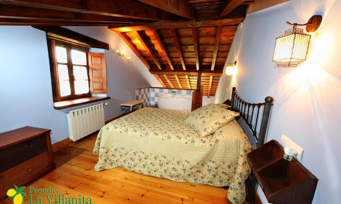 Alfoz de Lloredo Hotel | Discover Posada La Villanita: Family-Friendly Retreat