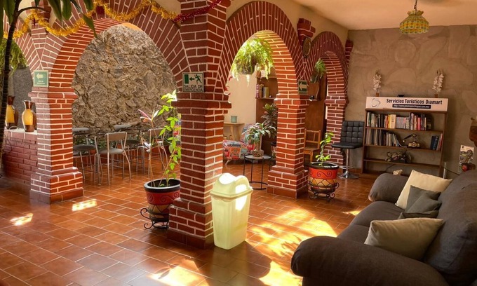 San Cristobal de las Casas House | Cozy Posada Catalina: Family-Friendly with Spa & Breakfast