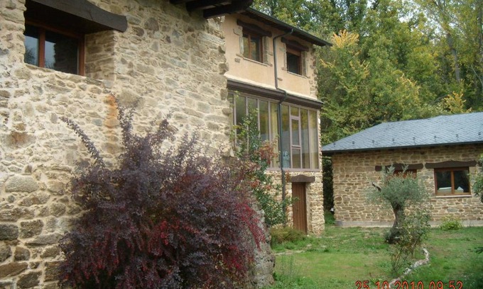 Trefacio Hotel | Discover Posada Real El Sendero del Agua - 4-Star Retreat