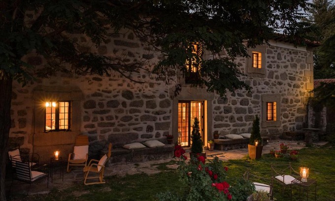 Navarredonda de Gredos Hotel | Family-Friendly Stay at Posada Real La Casa de Arriba
