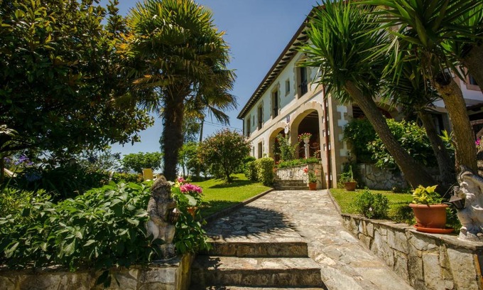 Ribamontan al Monte Hotel | Oceanfront Bliss at Posada Rio Cubas – Rated 8.8/10