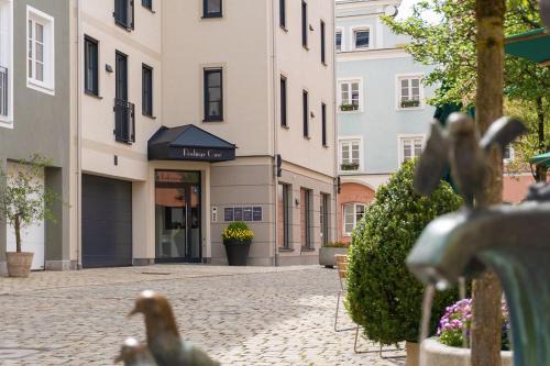 Traunstein Apartment | Experience Excellence at Poschinger Carré – 4-Star Retreat