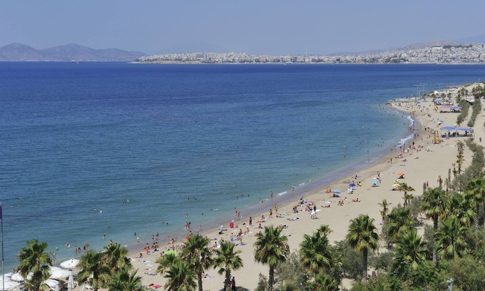 Palaio Faliro Hotel | Relax at Poseidon Athens: Oceanfront Pool & Family-Friendly