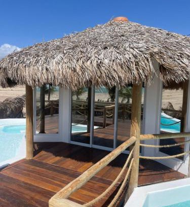 Canoa Quebrada Hotel | Inviting Getaway at Positano Village with Pool Access