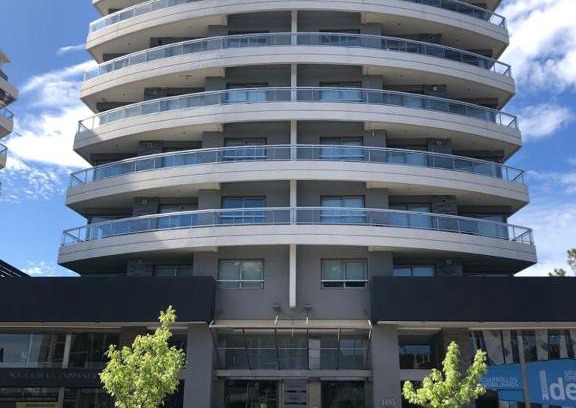 Pinamar Apartment | Highly Rated Positive Tower I 2A with Pool and Kitchen