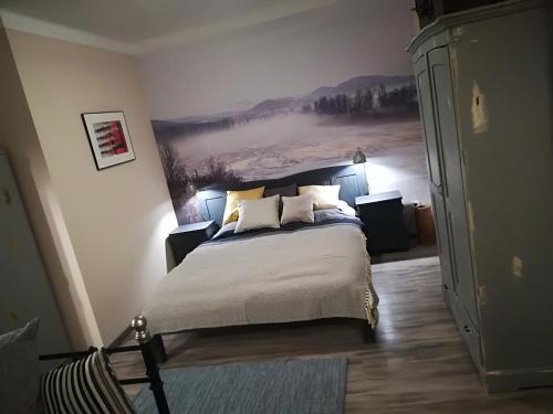 Salfold Apartment | Guest Rated 10/10 at Postaláda Vendégház – Family-Friendly Stay
