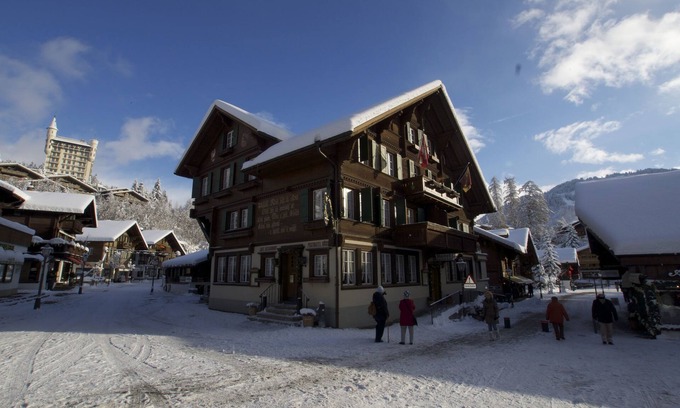 Gstaad Hotel | Discover Posthotel Rössli: Guest Rated 9.6, Family-Friendly Stay