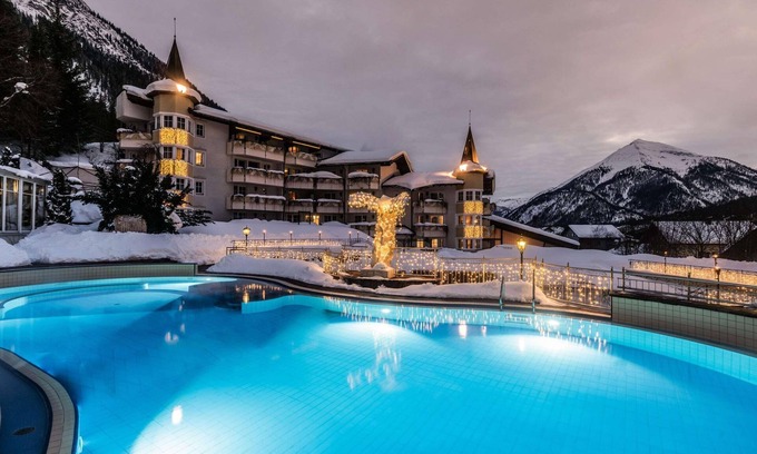 Achenkirch House | Elegant Posthotel Signature Suite with Spa & Hot Tub