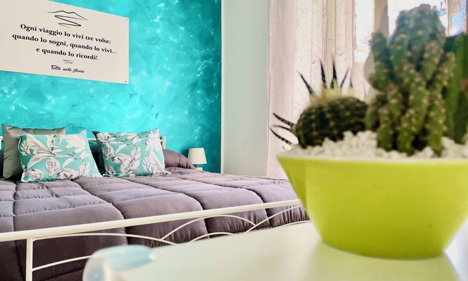 Naples House | Tranquil Retreat in the Heart of Naples - TUTTANATASTORIA