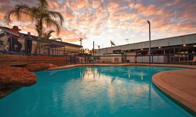 Exmouth Hotel | Enjoy Family-Friendly Comfort at Potshot Hotel Resort