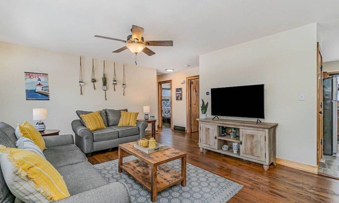 Michigan City House | Unforgettable Stay at Pottawattamie Place - Beachside Bliss