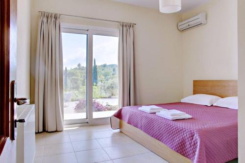 Limni Apartment | Family-Friendly Stay at Poulades Villa in Corfu, 4-Star Rated