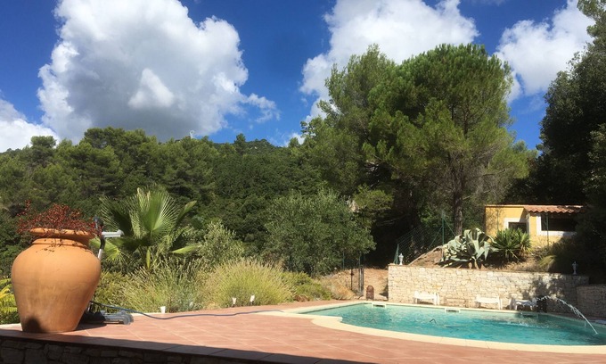 Signes Apartment | Serene Retreat for Nature Lovers with Pool & Family Amenities