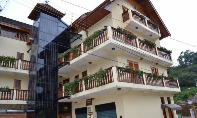 Santo Antonio do Pinhal Hotel | Discover Pousada Alemã: Family-Friendly Getaway Awaits