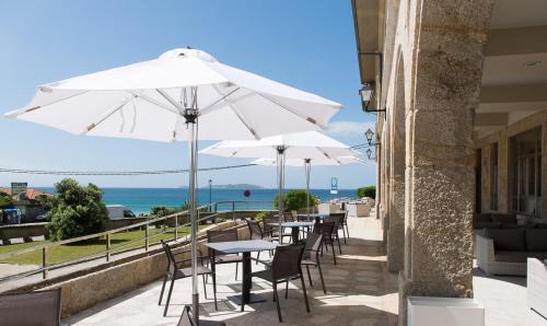 O Grove Hotel | Oceanfront Pousada A Lanzada: Rated 8.7/10, Family Friendly