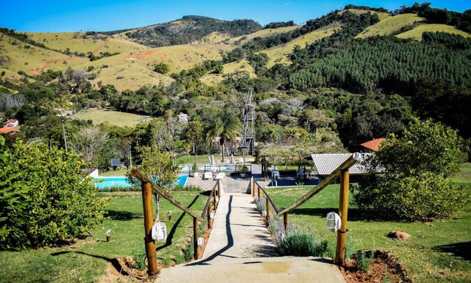 Socorro Hotel | Pet-Friendly Getaway at Pousada A Mata que Canta