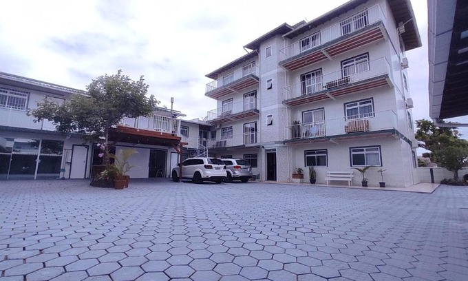 Pinheira Hotel | Pet-Friendly Pousada AJS with Ocean Views and Family Amenities
