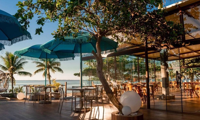 Araruama Hotel | Relax at Pousada Algodão da Praia with Pool & Breakfast