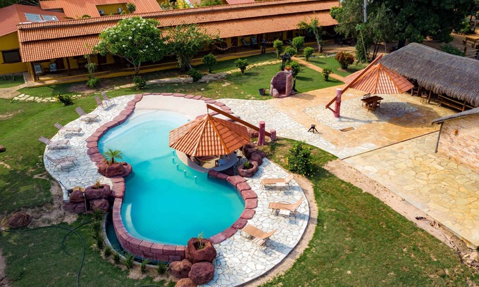 Pocone Hotel | Discover Pousada Araras Pantanal Ecolodge with Spa & Pool