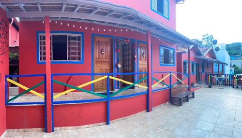 Goncalves Hotel | Welcoming Pousada Arco Iris: Rated 9/10 with Breakfast
