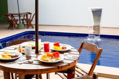 Praia do Futuro II Hotel | Discover Pousada Arco Iris Fortaleza: Pool & Beachfront Bliss