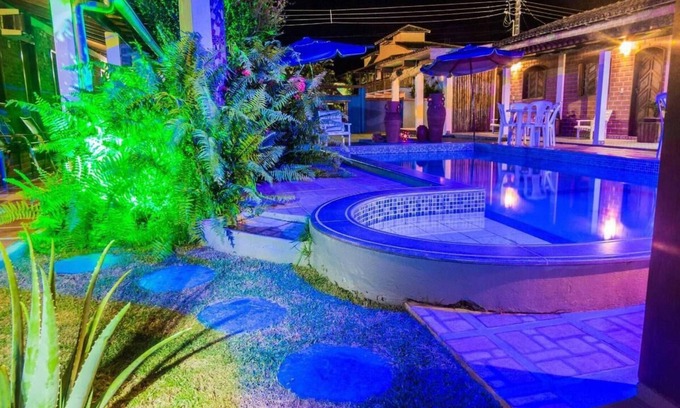 Itaunas Hotel | Inviting Pousada Askalon: Pool, Breakfast & Family-Friendly