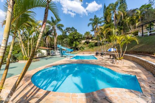 Portao Hotel | Relax at Pousada Atibaia with Oceanfront Views & Pool