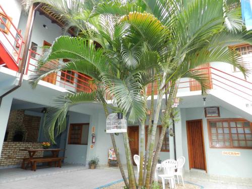 Canasvieiras Hotel | Pet-Friendly Pousada Baleia Franca in Canasvieiras